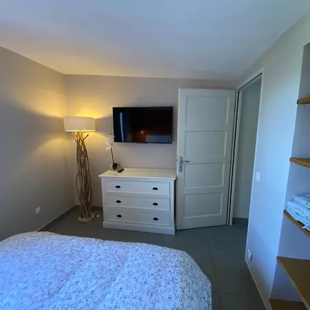 Σαλέ Jolie Pavillon Avec Jardin Prive *