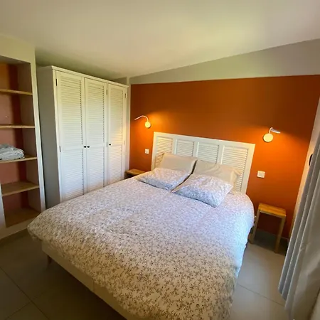 Jolie Pavillon Avec Jardin Prive Alpehytte